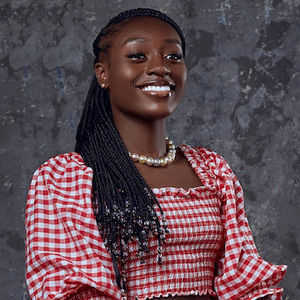 Meet your Posher, Stella